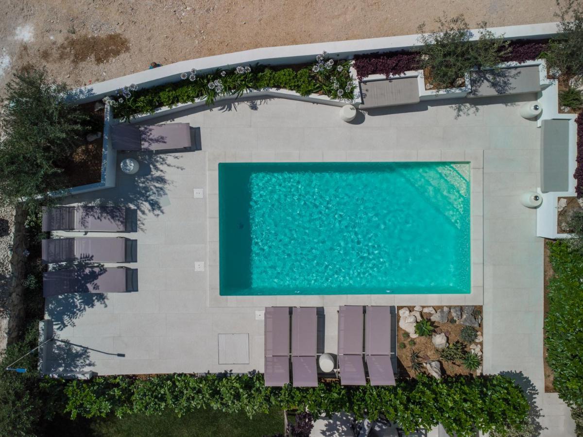 Cala, Rooms&apartments Novalja